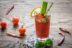 Bicchiere con Cocktail Bloody Mary