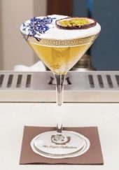 coppetta cocktail con passion martini